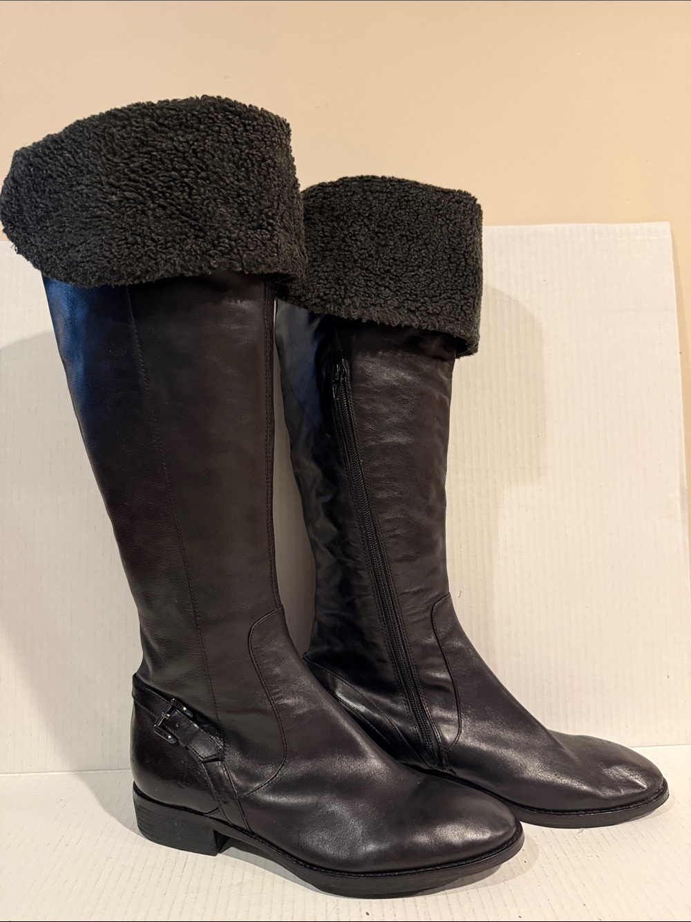 Loft - Ann Taylor Black Leather Knee-High Boots with Shearling Cuff (sz 8.5)